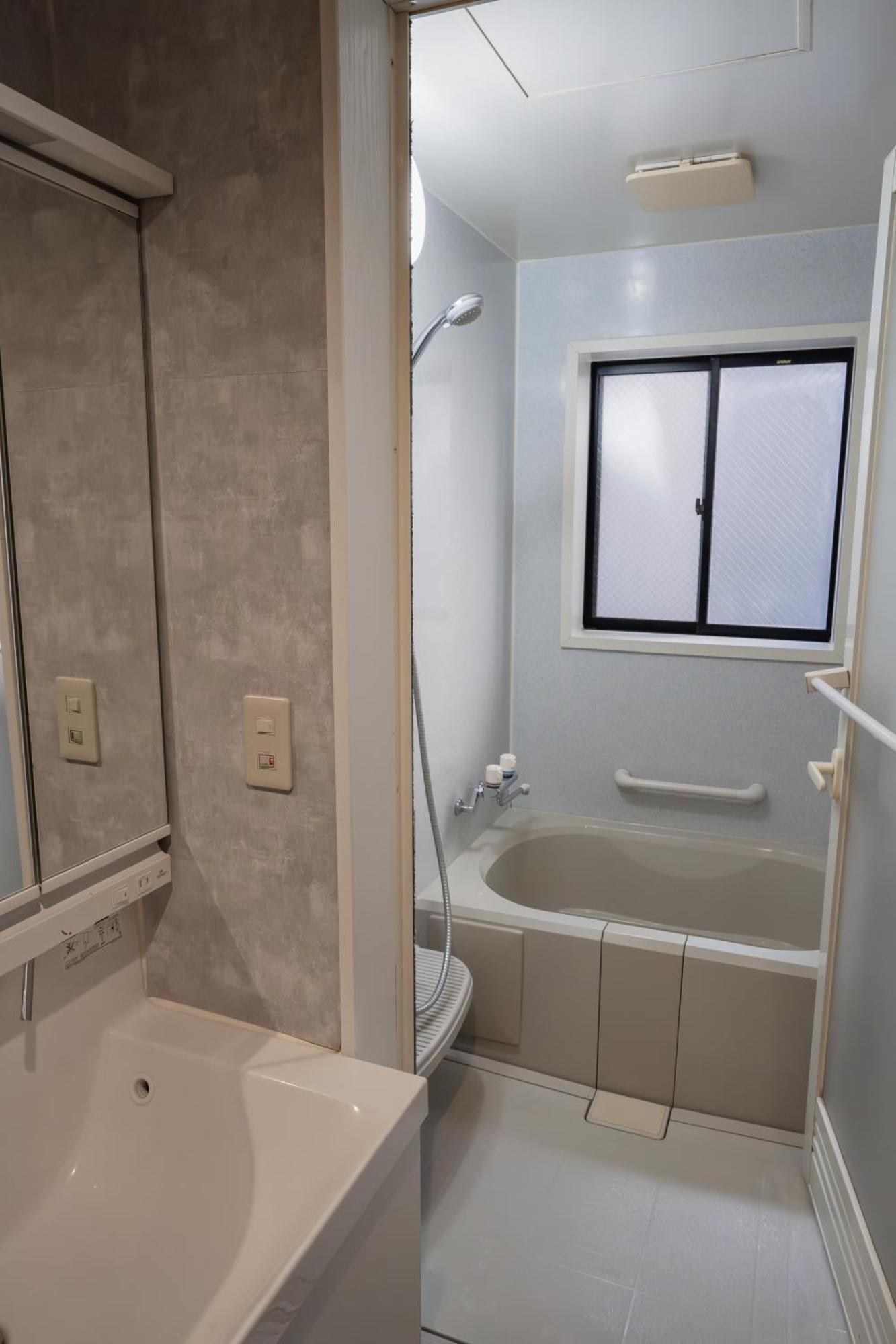 Modern, Cozy And Relaxing 3-story House For Rent! * Tokio